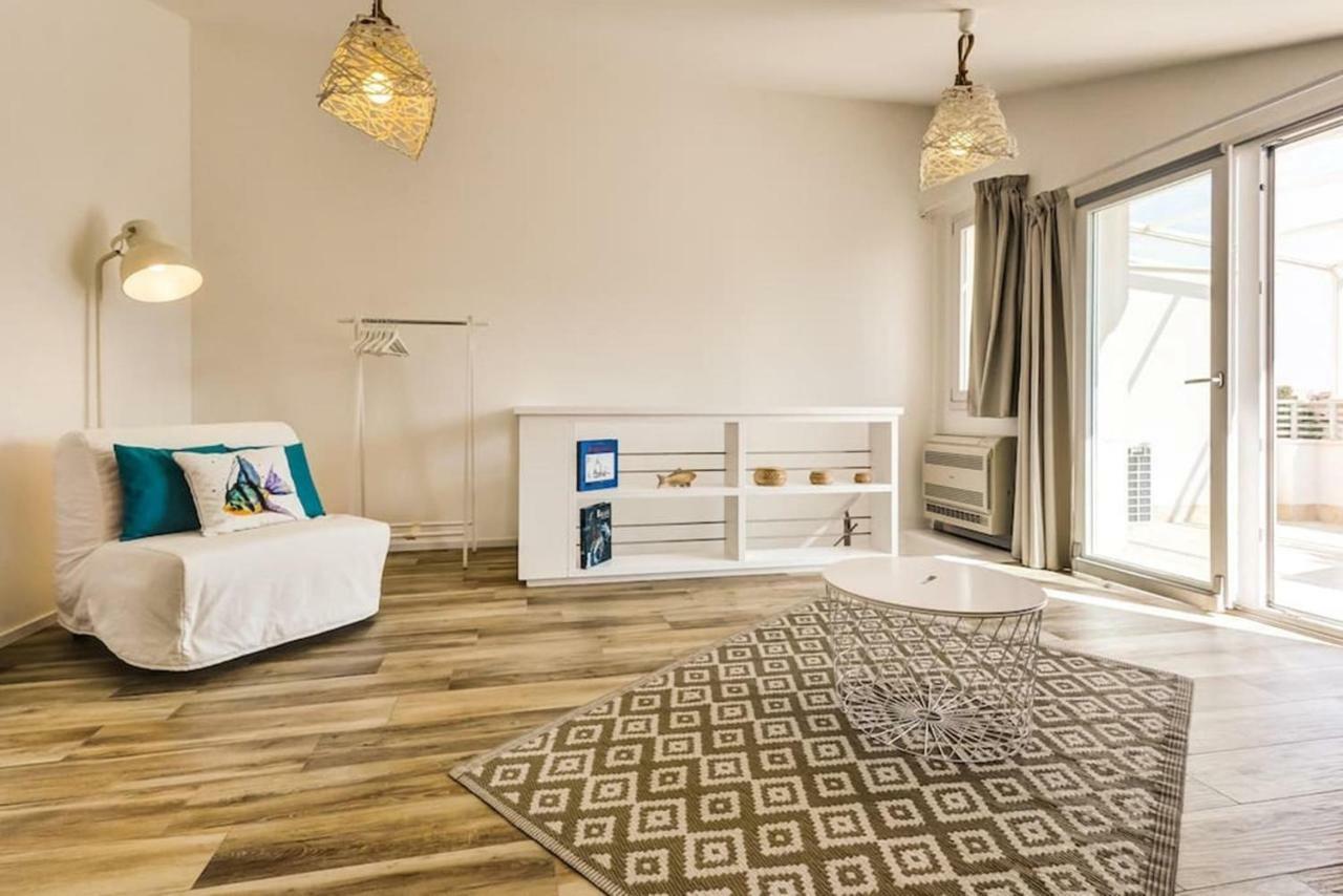 Penthouse 104 Sea View -Magnolia Holidays ألغيرو المظهر الخارجي الصورة