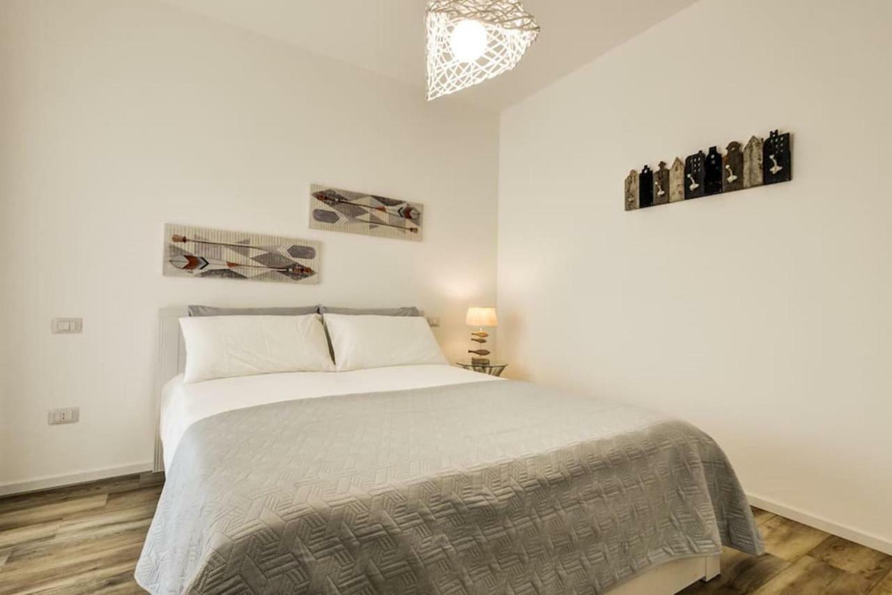 Penthouse 104 Sea View -Magnolia Holidays ألغيرو المظهر الخارجي الصورة