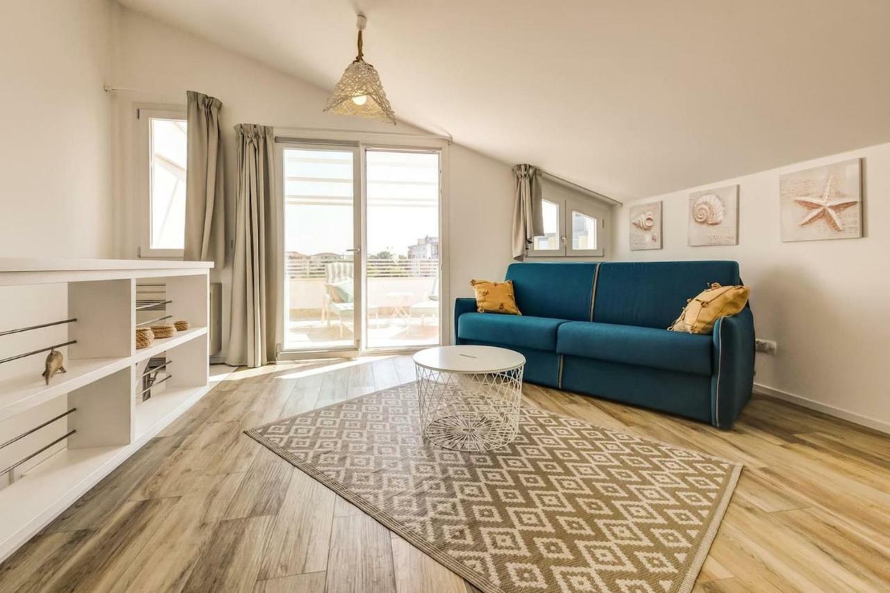 Penthouse 104 Sea View -Magnolia Holidays ألغيرو المظهر الخارجي الصورة